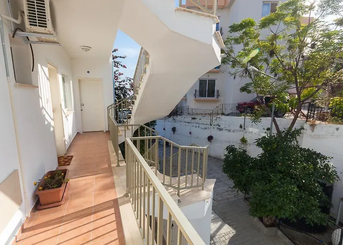 Special Class Sanctuary Cove B5 Suite ニコシア