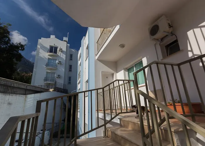 Special Class Sanctuary Cove B5 Suite Apartmán